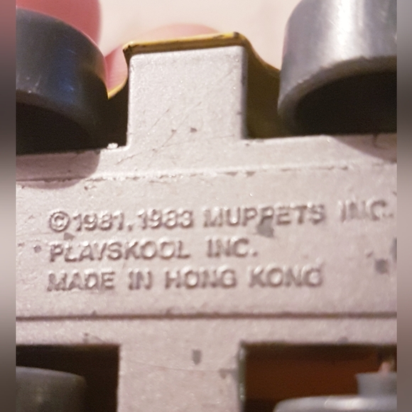 1981 Sesame Street Bert Figure Yellow Taxi Cab Diecast Car Playskool Vintage - Picture 15 of 15